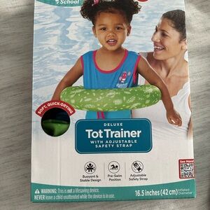 Aqua Tot Trainer with Adjustable Safety Strap - Green
